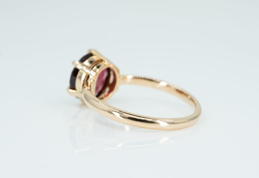 18ct Rose Gold ring with Solitaire Garnet